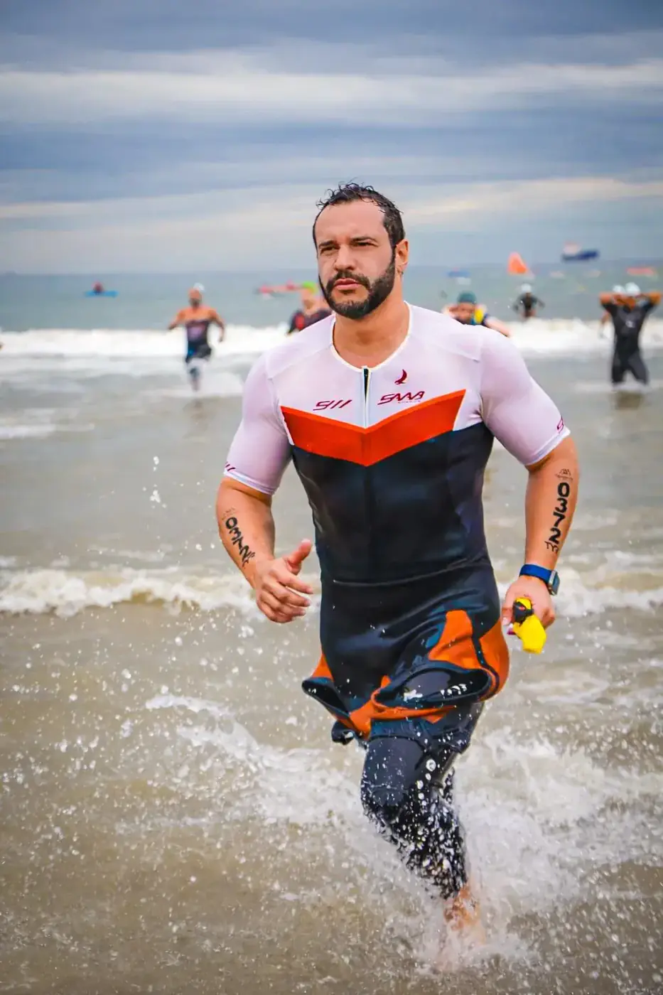 Atleta Saab no triathlon